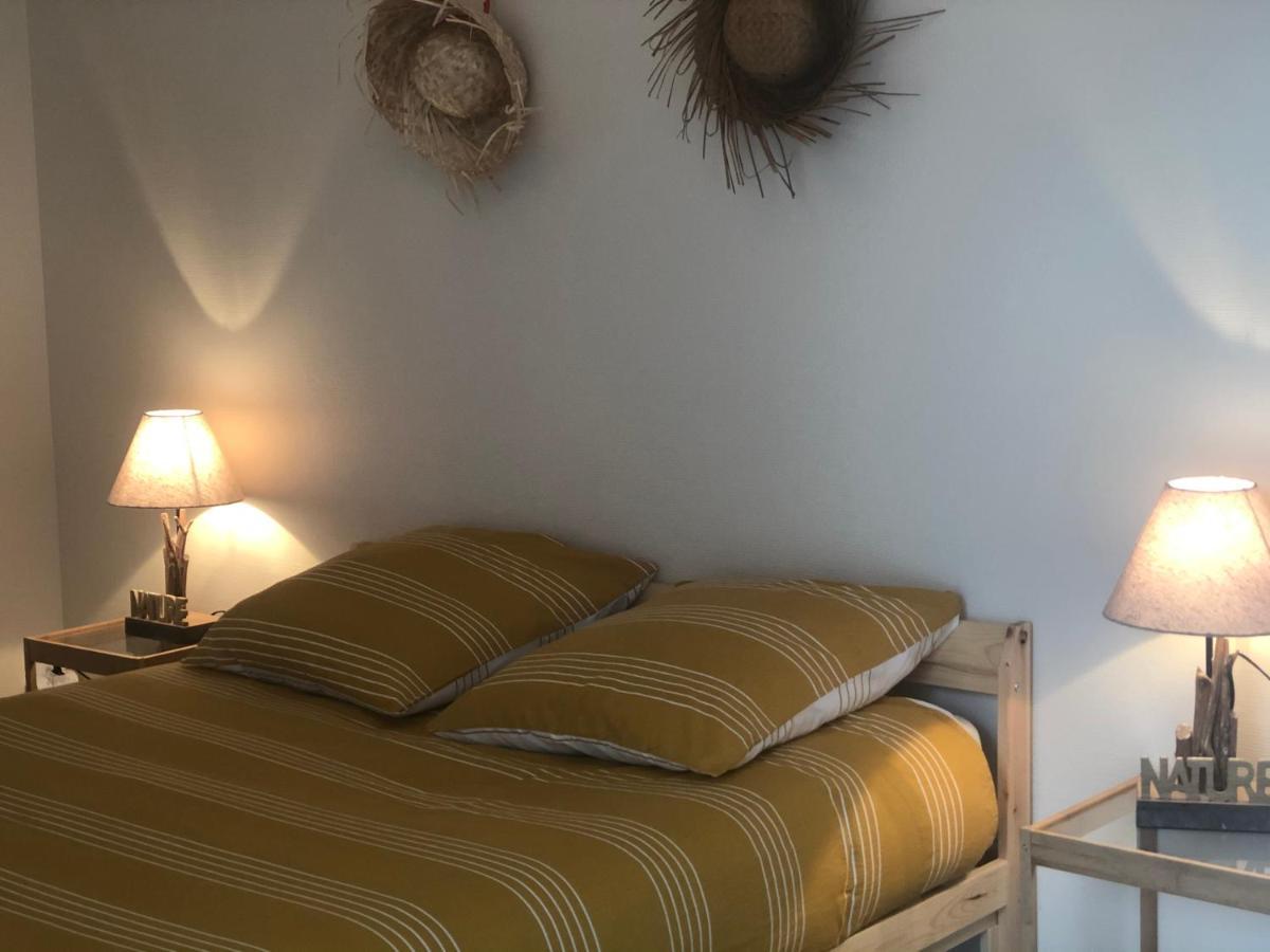 Bel appartement en rez-de-jardin à 100m des plages Saint-Nazaire  Esterno foto