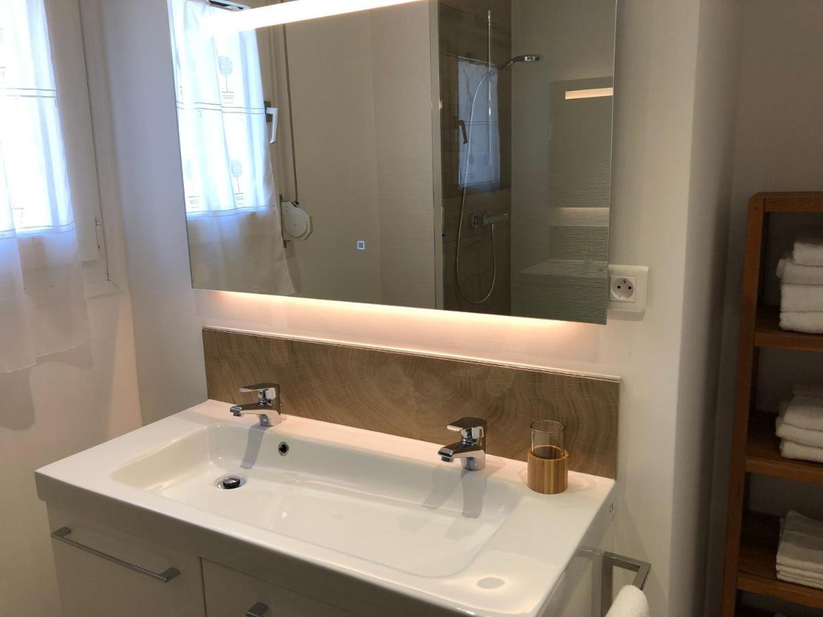 Bel appartement en rez-de-jardin à 100m des plages Saint-Nazaire  Esterno foto